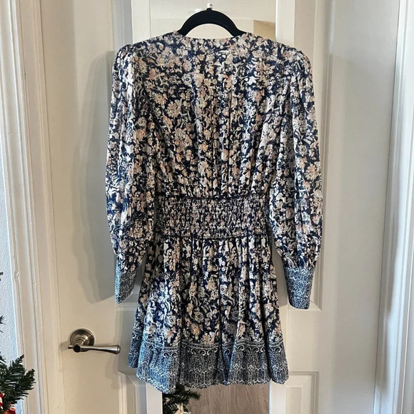 855 Intermix Lana Floral Smocked Mini Dress Size 2 Color Blue - Picture 11 of 11